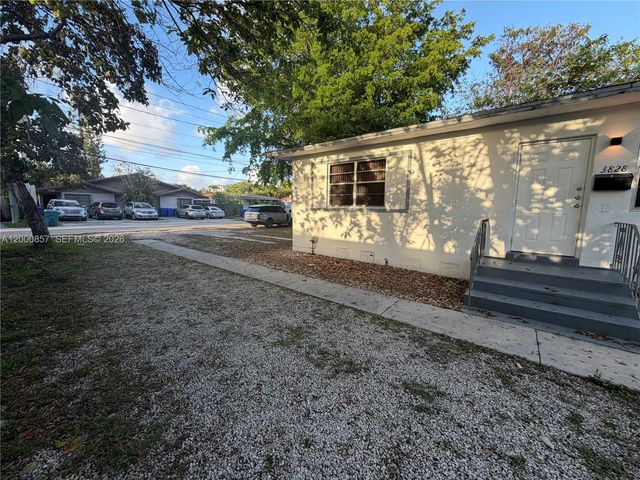 3828 SW 29th St 3828, Miami, FL 33134