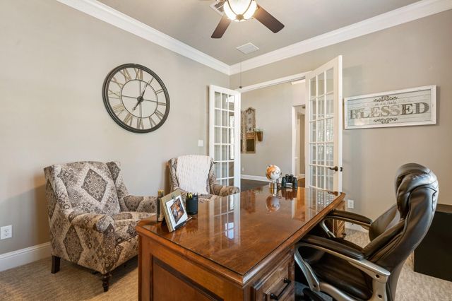 2118 Barton Woods Boulevard, Conroe, TX 77301