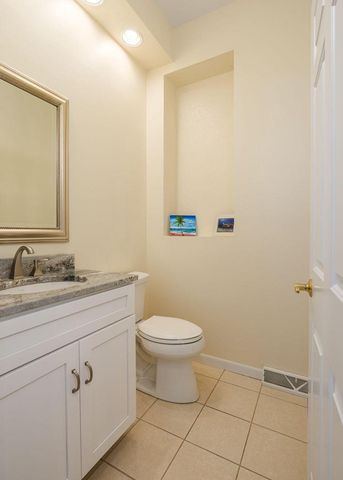 N6516 Forest COURT, Holmen, WI 54636