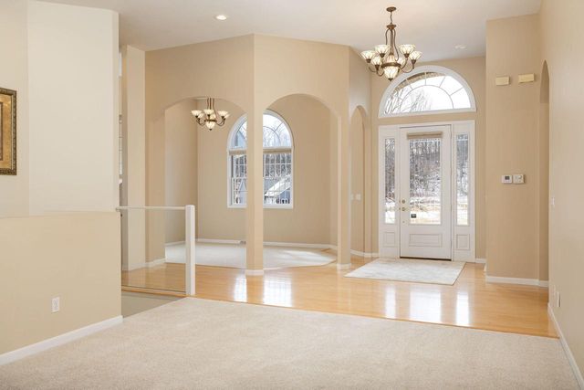 N6516 Forest COURT, Holmen, WI 54636