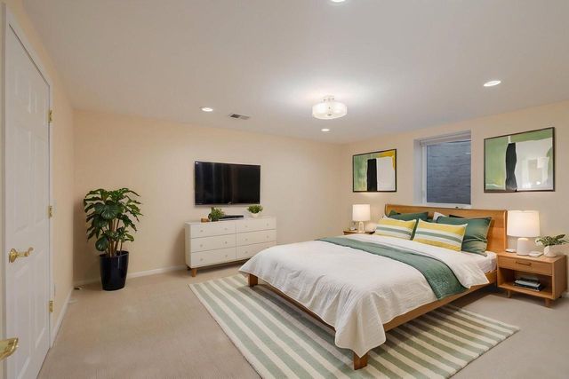 N6516 Forest COURT, Holmen, WI 54636