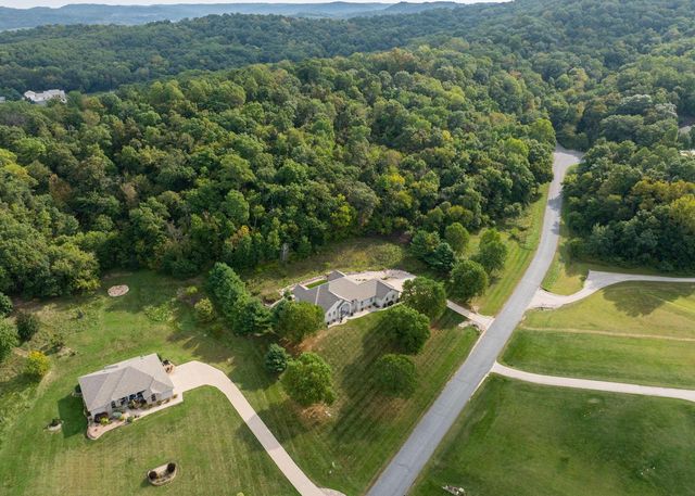 N6516 Forest COURT, Holmen, WI 54636