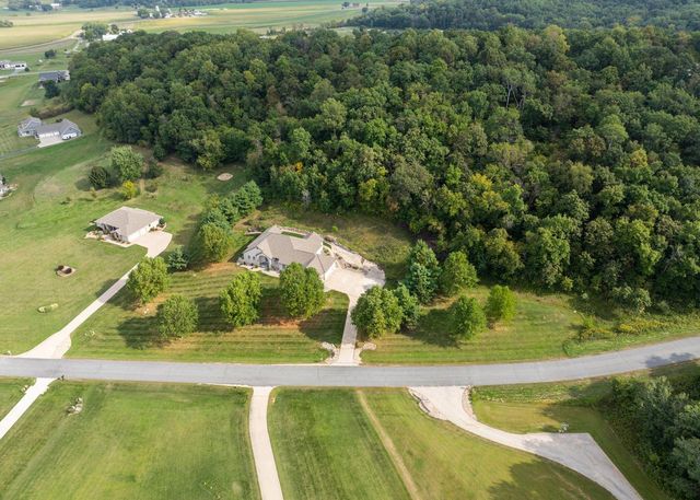 N6516 Forest COURT, Holmen, WI 54636