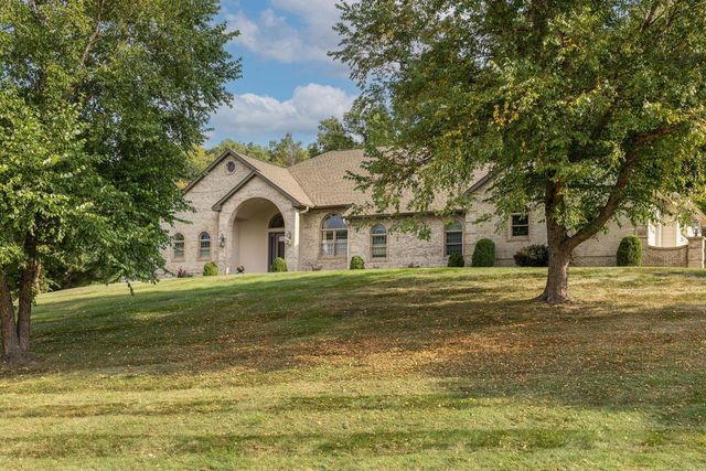 N6516 Forest COURT, Holmen, WI 54636