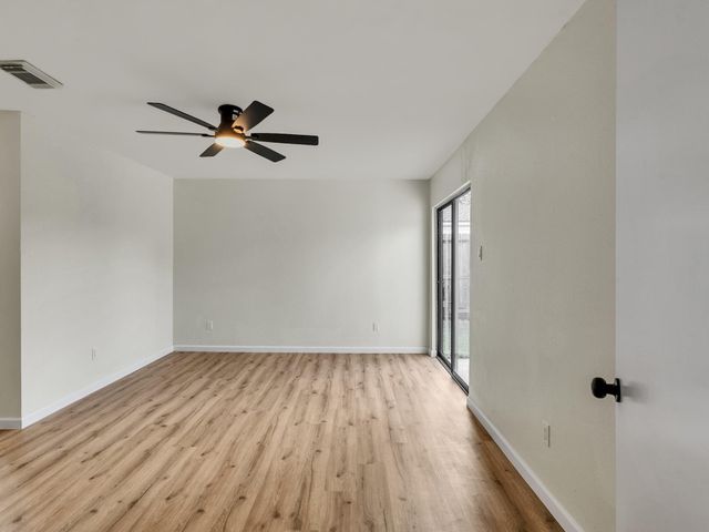 4342 Yupon Ridge Drive, Houston, TX 77072