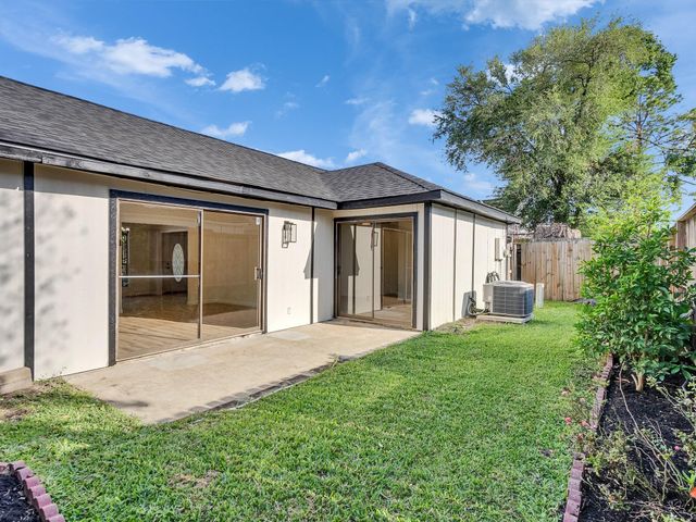 4342 Yupon Ridge Drive, Houston, TX 77072