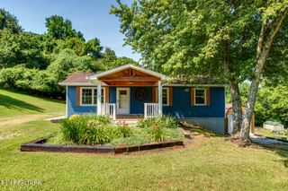 146 Trail View Drive, Loudon, TN 37774