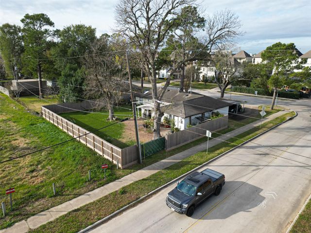 1614 Wycliffe Drive, Houston, TX 77043