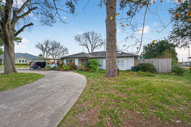 1614 Wycliffe Drive, Houston, TX 77043