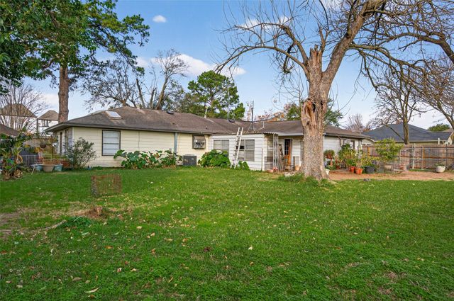 1614 Wycliffe Drive, Houston, TX 77043