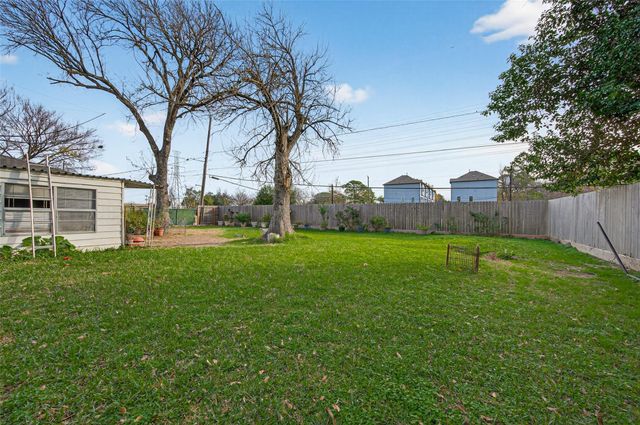 1614 Wycliffe Drive, Houston, TX 77043