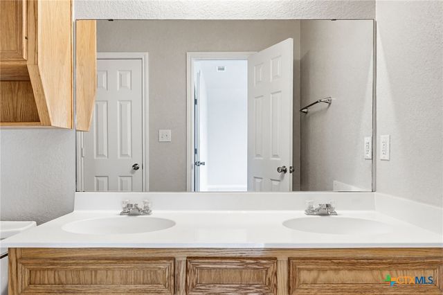 3605 Westwood Drive B, Killeen, TX 76549