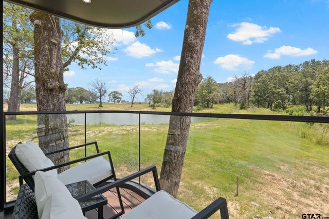 50 CR 3227 Unit 124, Mt Pleasant, TX 75455