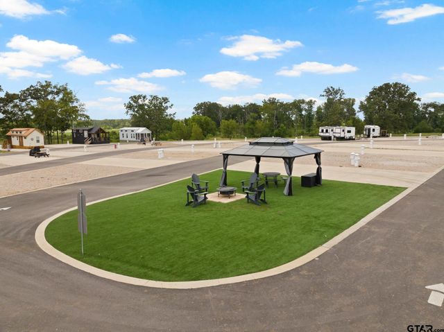 50 CR 3227 Unit 124, Mt Pleasant, TX 75455