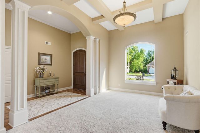5207 THORNBROOK PKY, Columbia, MO 65203