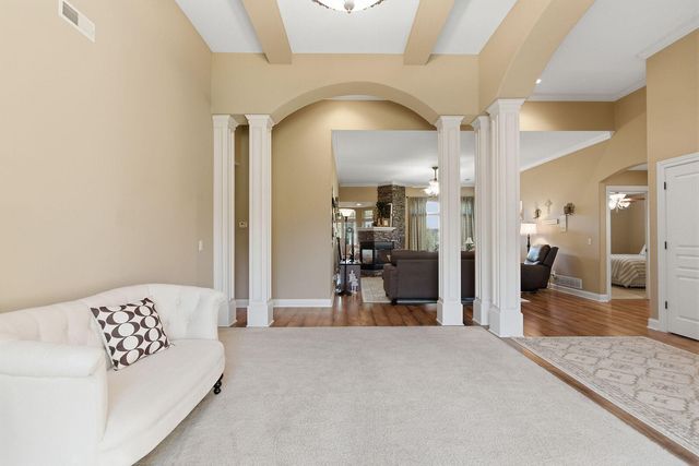 5207 THORNBROOK PKY, Columbia, MO 65203