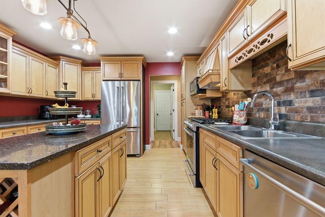 5207 THORNBROOK PKY, Columbia, MO 65203