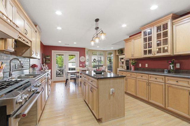 5207 THORNBROOK PKY, Columbia, MO 65203