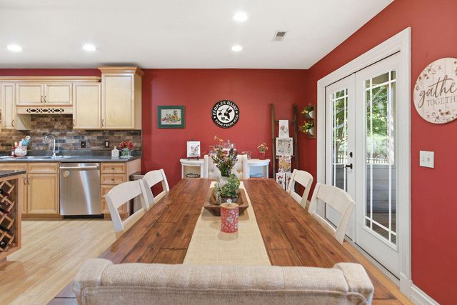 5207 THORNBROOK PKY, Columbia, MO 65203
