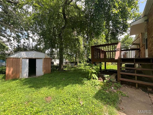 10521 Saint Philip Lane, St Ann, MO 63074