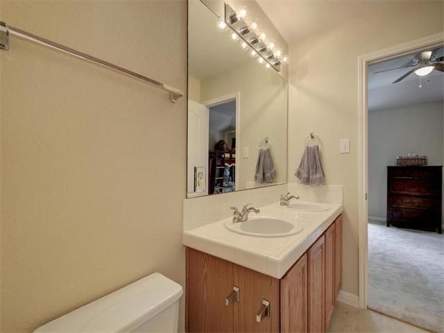 2400 Nan LN, Cedar Park, TX 78613