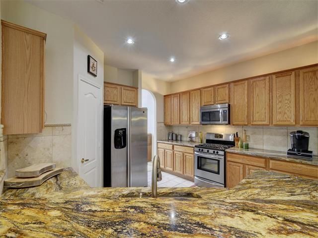 2400 Nan LN, Cedar Park, TX 78613