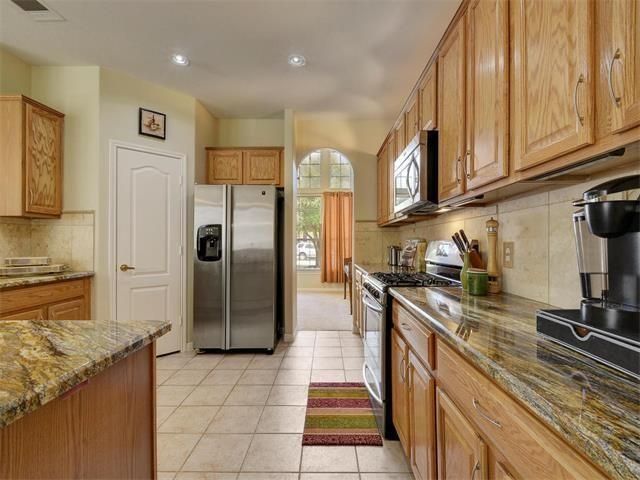 2400 Nan LN, Cedar Park, TX 78613