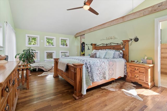 8910 San Fernando Way, Dallas, TX 75218