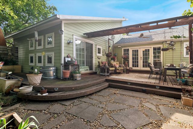 8910 San Fernando Way, Dallas, TX 75218