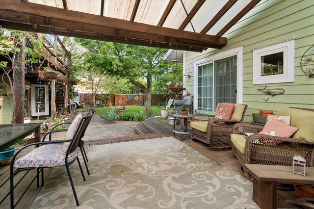 8910 San Fernando Way, Dallas, TX 75218