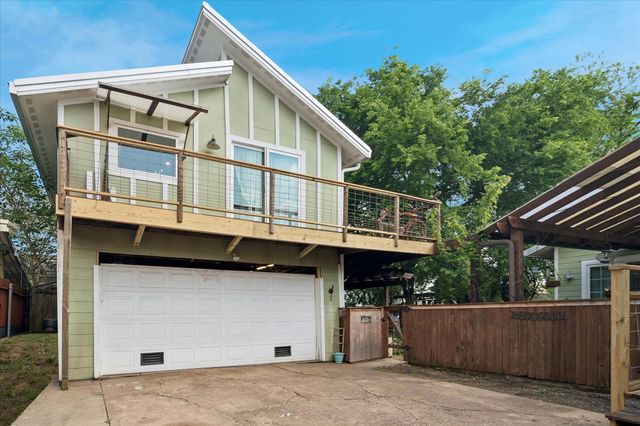 8910 San Fernando Way, Dallas, TX 75218