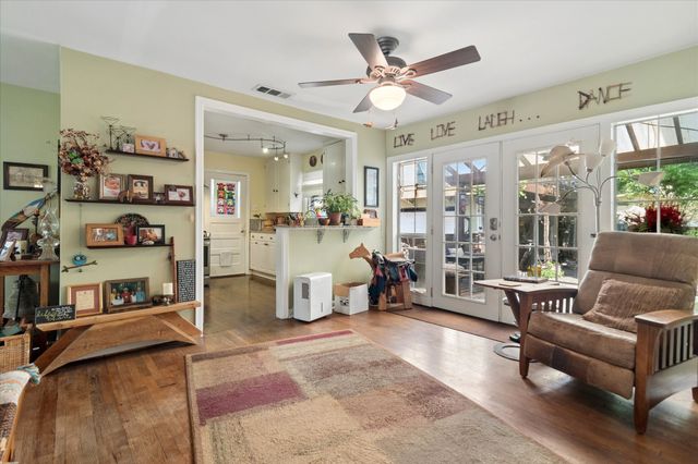 8910 San Fernando Way, Dallas, TX 75218