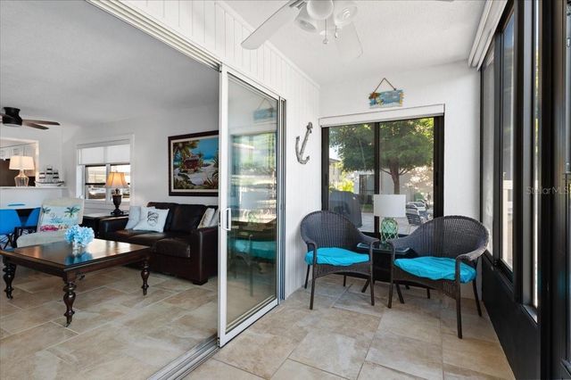 110 VISTA HERMOSA CIRCLE 106B, Sarasota, FL 34242