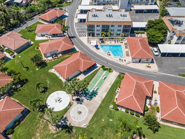 110 VISTA HERMOSA CIRCLE 106B, Sarasota, FL 34242