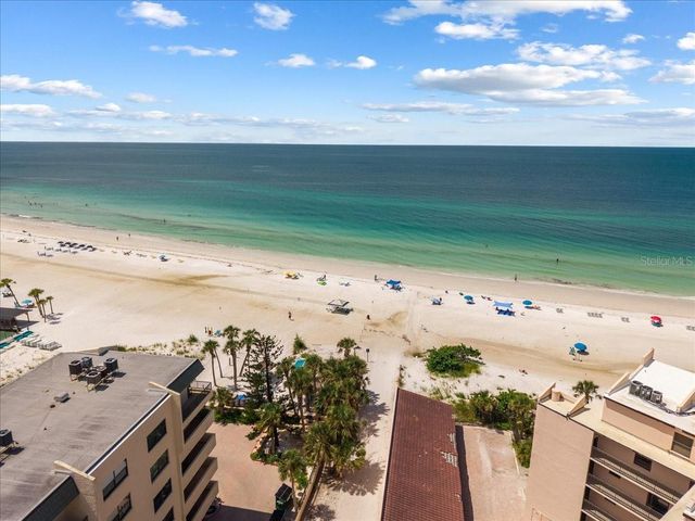 110 VISTA HERMOSA CIRCLE 106B, Sarasota, FL 34242