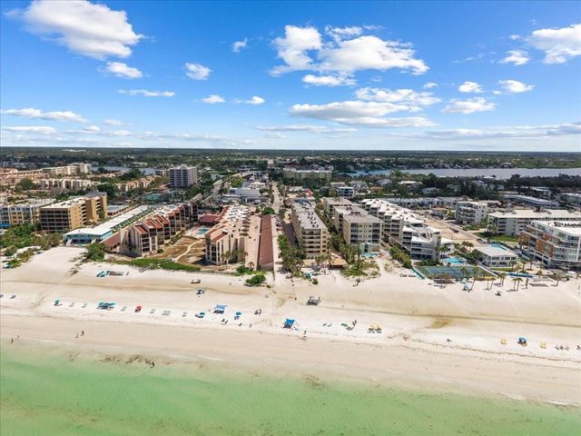 110 VISTA HERMOSA CIRCLE 106B, Sarasota, FL 34242