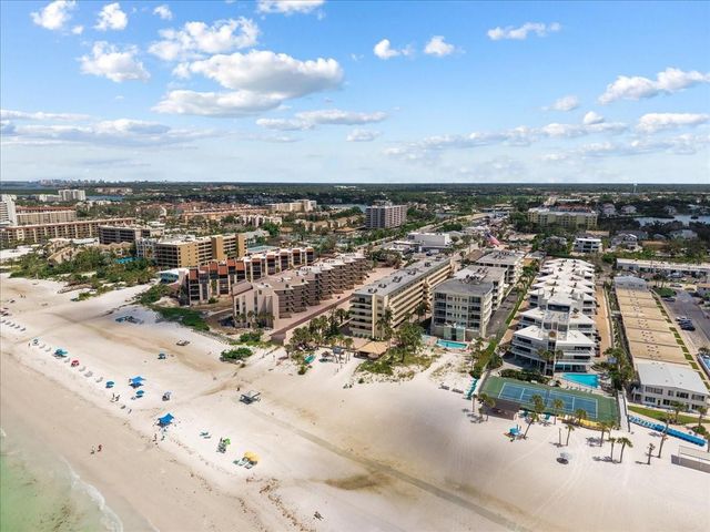 110 VISTA HERMOSA CIRCLE 106B, Sarasota, FL 34242