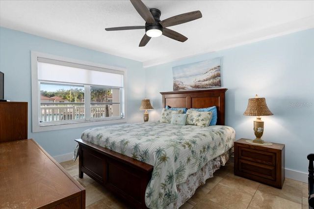 110 VISTA HERMOSA CIRCLE 106B, Sarasota, FL 34242