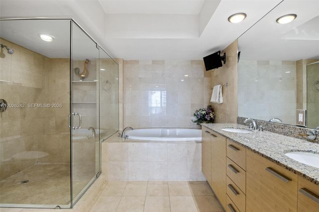 1830 S OCEAN DR 3310, Hallandale Beach, FL 33009