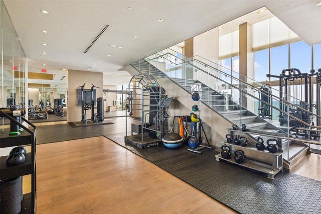 1830 S OCEAN DR 3310, Hallandale Beach, FL 33009