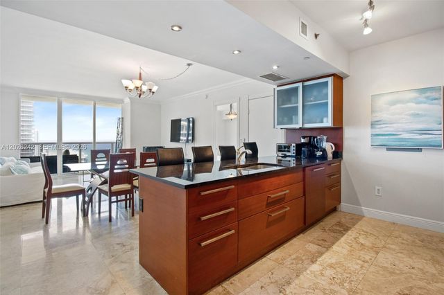 1830 S OCEAN DR 3310, Hallandale Beach, FL 33009