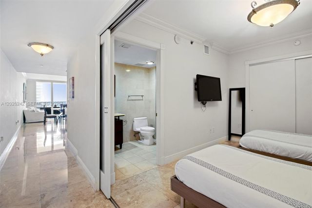 1830 S OCEAN DR 3310, Hallandale Beach, FL 33009