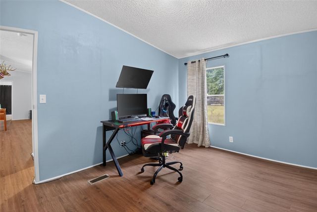 351 County Road 454, Dayton, TX 77535