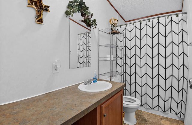351 County Road 454, Dayton, TX 77535