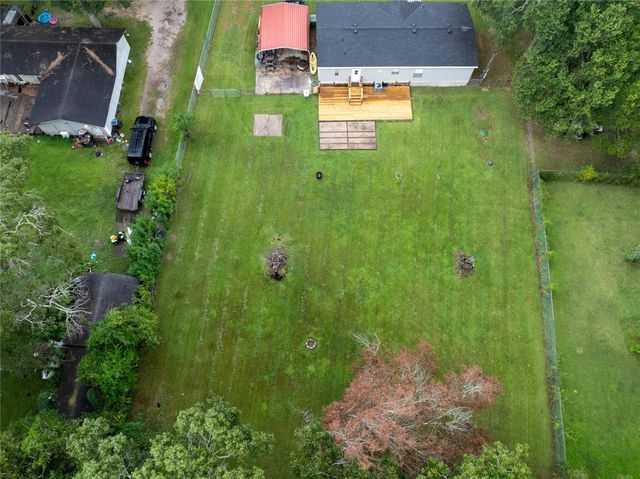 351 County Road 454, Dayton, TX 77535
