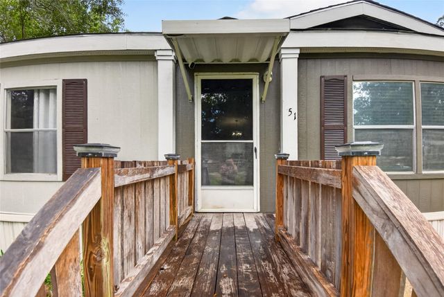 351 County Road 454, Dayton, TX 77535