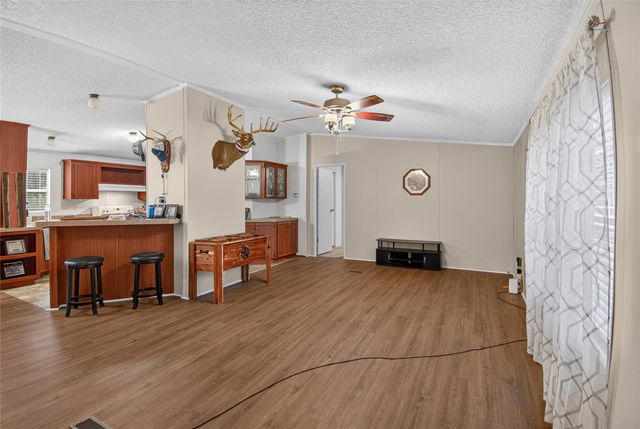 351 County Road 454, Dayton, TX 77535