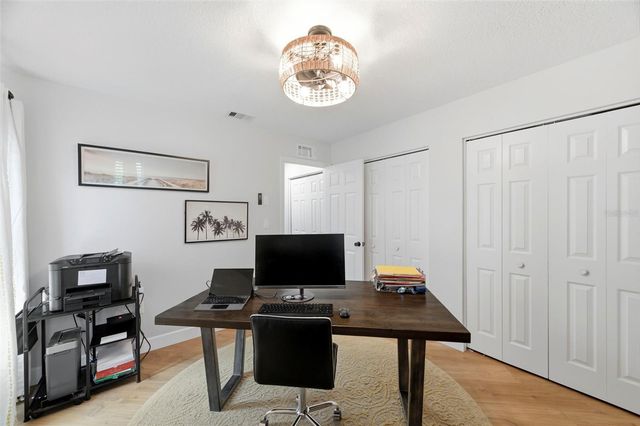 9667 123RD WAY, Seminole, FL 33772