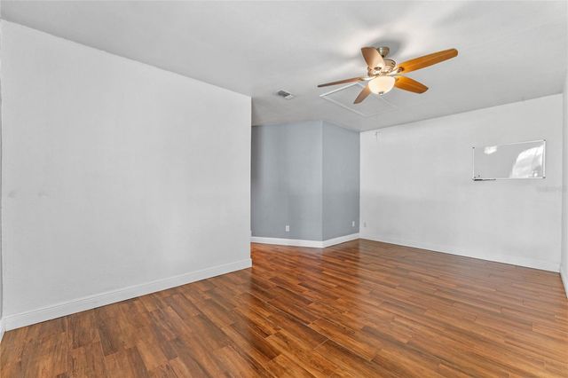 521 LAKESHORE CIRCLE, Lake Mary, FL 32746