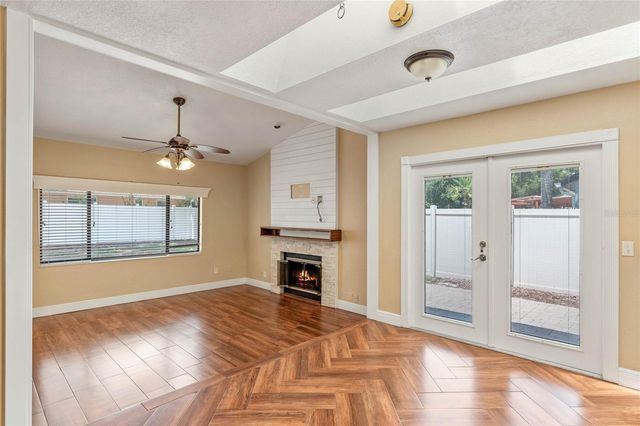 521 LAKESHORE CIRCLE, Lake Mary, FL 32746